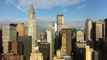 Man sieht die für New York typische Skyline mit vielen Hochhäusern (Bild: FH Köln)